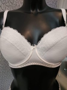 Biustonosz ONE LINGERIE Fiona - usztywniany ecru