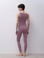 Koszulka-merino-dla-kobiet-100-welny-merynosa-CHANTELLE-premium-jagoda-38-Model-Podkoszulka-termoaktywna-oddychajaca-dla-alergikow.jpeg